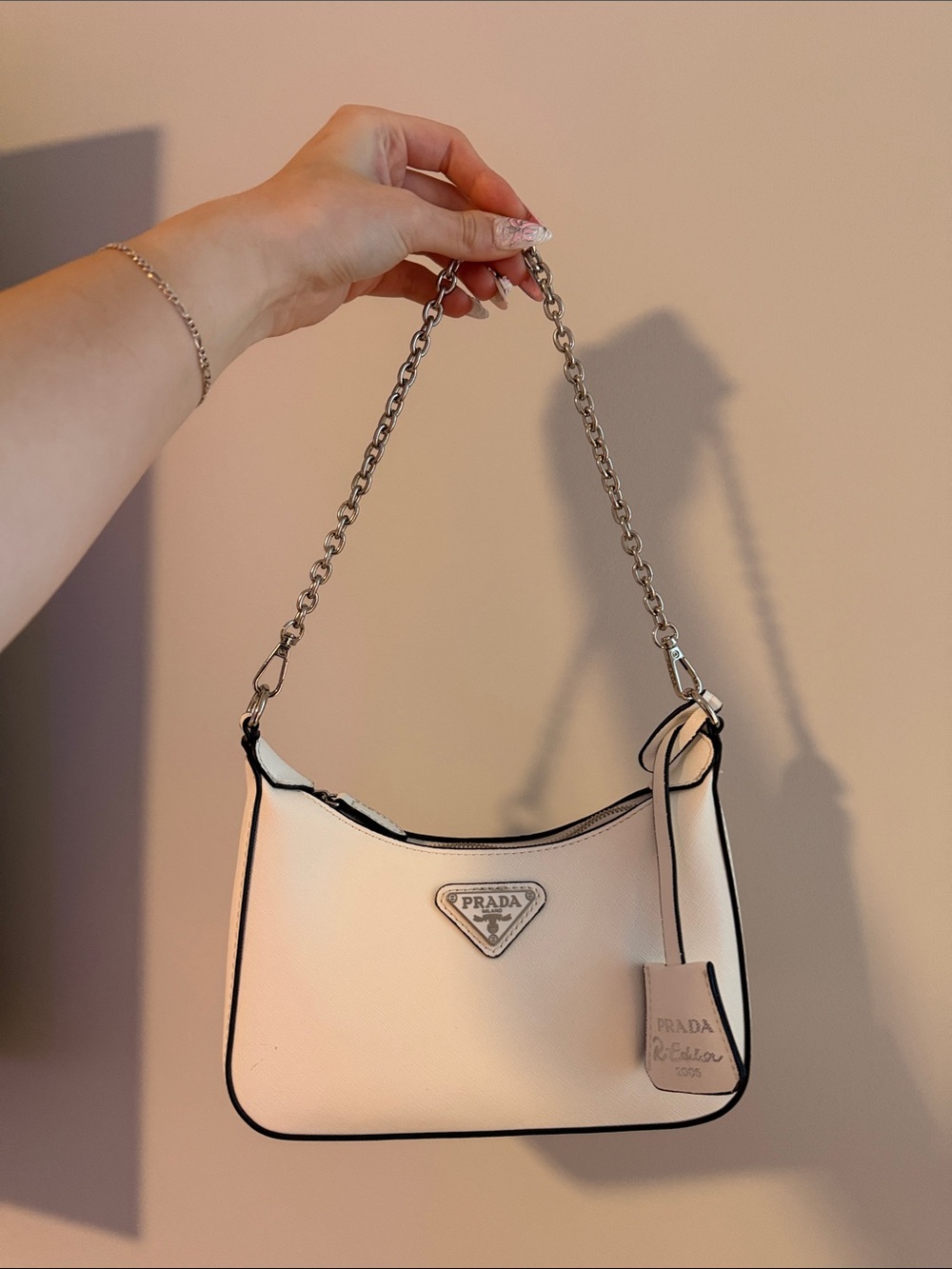 Re-Edition 2005 Shoulder Bag Leather Small